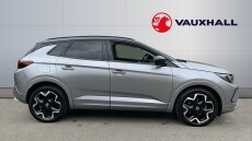 Vauxhall Grandland 1.5 Turbo D Ultimate 5dr Auto Diesel Hatchback